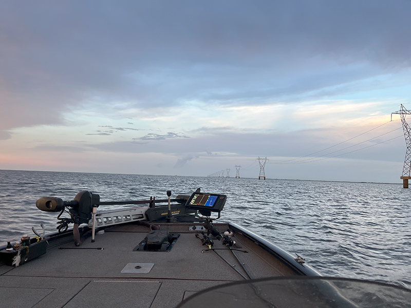 bass boat transmission towers west lake pontchartrain redfish